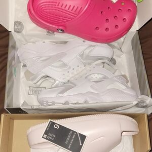 Nike Kids White and Pink Sneakers